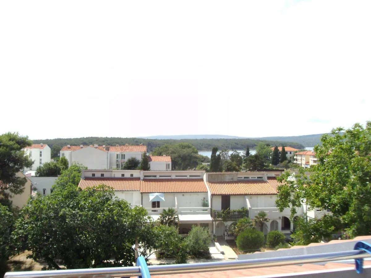 Relaxing Summer In Punat Apartment